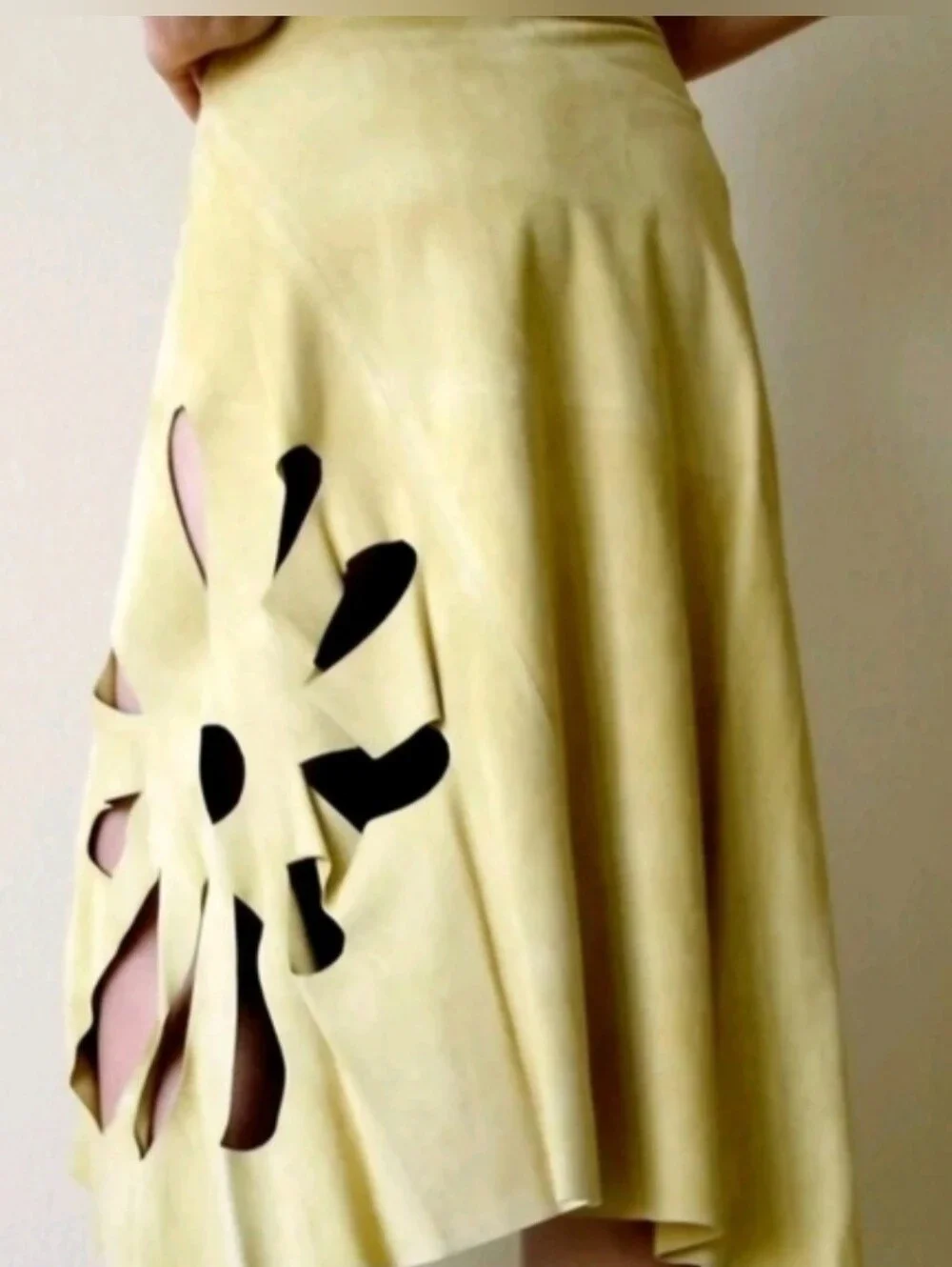 GUCCI BY TOM FORD WRAP SKIRT - Picture 5 of 10